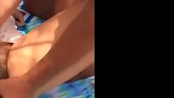 Amateurpaar Erkundet Öffentlichen Sex In Maspalomas-Dünen