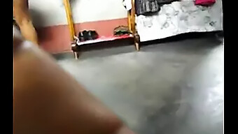 Umiliazione E Incontro Hardcore Con La Cameriera Desi In Un Video Scandaloso